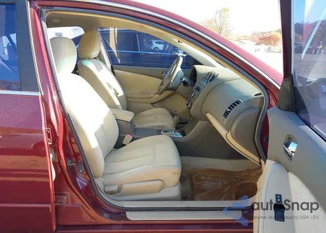 2010 Nissan Altima 2.5 S z USA, uszkodzony, nr VIN 1N4AL2AP7AN448071